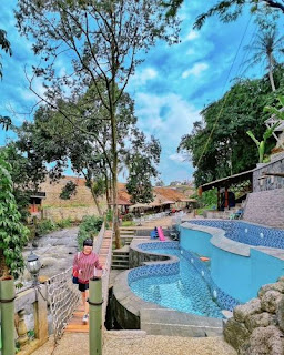 truntung teduh cafe bogor